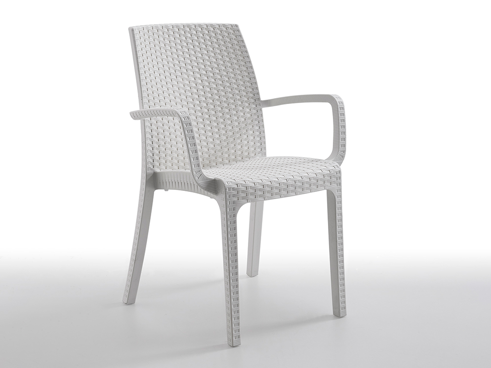 Sedia tipo rattan bianca